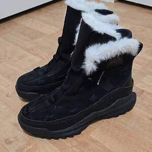 Sorel Women's ONA RMX Glacy Waterproof Boots Size 7